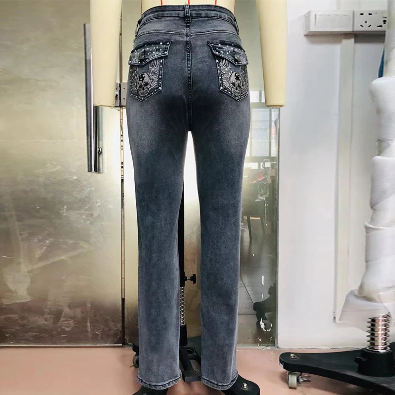 Women's Skull Patterned High Waist Jeans