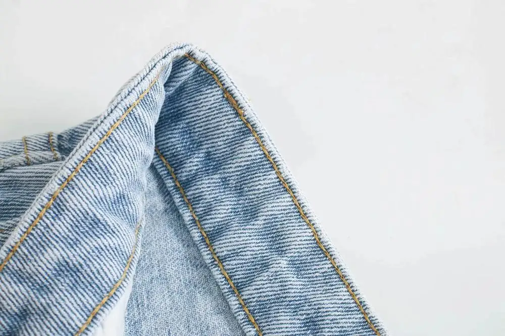 Women's Ripped Style Mom Jeans Women's Ripped Style Mom Jeans