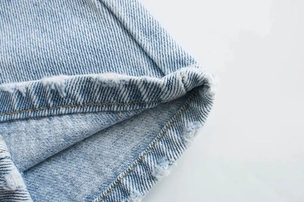 Women's Ripped Style Mom Jeans Women's Ripped Style Mom Jeans