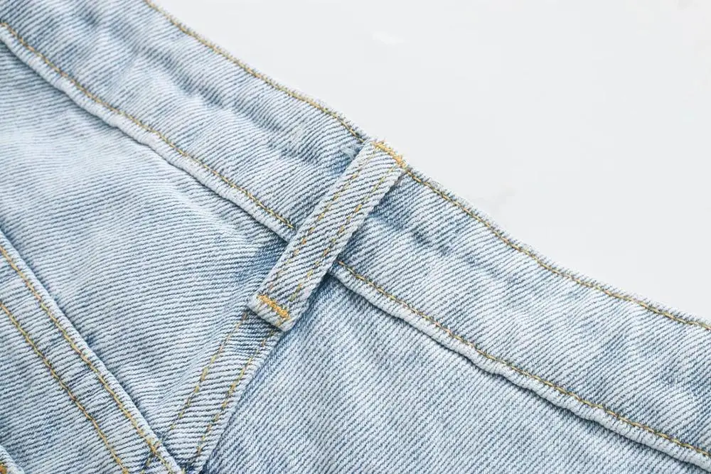 Women's Ripped Style Mom Jeans Women's Ripped Style Mom Jeans