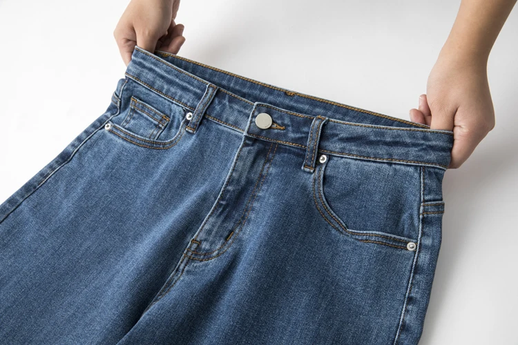 Plus Size Summer Jeans for Women