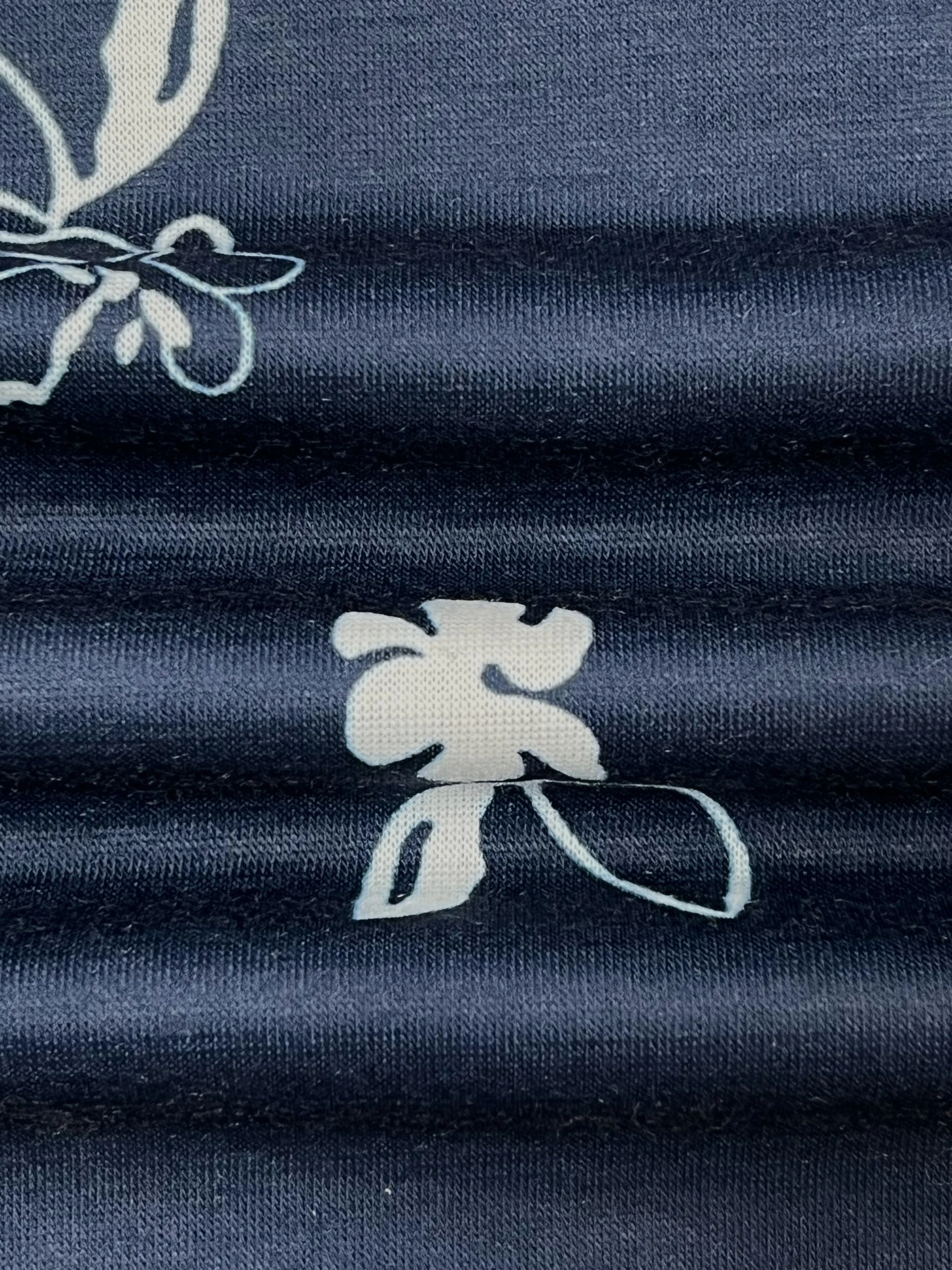 Womens V Neck Camis Sleeveless Tank Tops Summer Blouse Loose Casual Floral Patterned Shirt Womens V Neck Camis Sleeveless Tank Tops Summer Blouse Loose Casual Floral Patterned Shirt